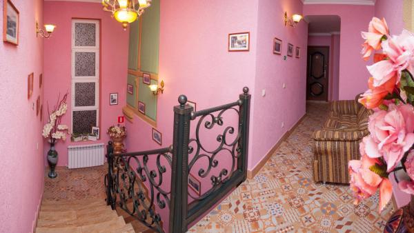 Pervyij Dohodnyij Dom Korpus E Guest house