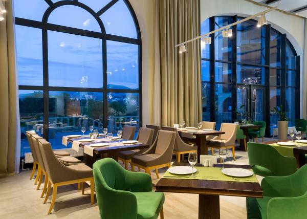 ZhK Green Park Apartments