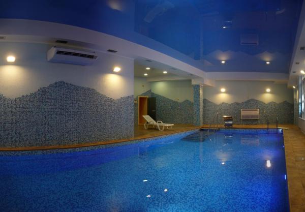 Kolizej Na Volzalnoy Hotel