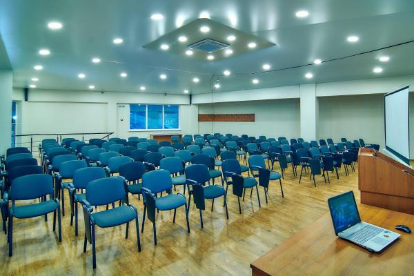 Kolizej Na Volzalnoy Hotel