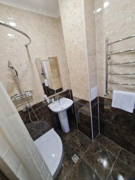 Na Zerkalnom Apartments