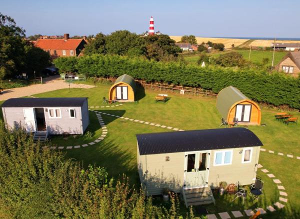 Lanterns Shepherds Huts & Glamping, 予約 キャンプ場 ヘイズブラ The Broads