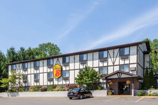 Super 8 Norwich, 予約 ホテル ノーウィッチ ニューヨーク州