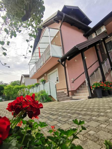 Apartmani Jastreb 2, 予約 ホテル Jastrebarsko ザグレブ郡