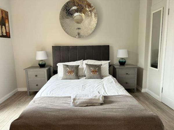 Studios 4&5 - Dedworth Road, Windsor, 予約  ウィンザー Berkshire