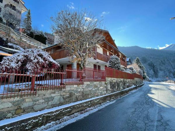 Villa La Roccia Scopello Valsesia, 予約  スコペッロ Valsesia Monterosa