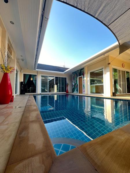 4Bedroom Villa with Private Pool, 予約  Ban Klang プーケット島