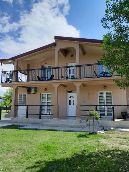 Apartments Zejak, 予約  Mitrovići Podgorica County