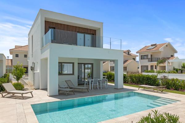 Serenity Waves Villa 19, 予約  ラルナカ ラルナカ