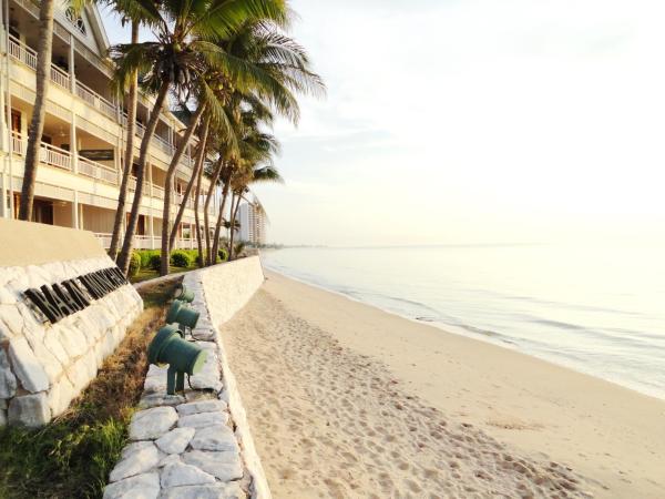 บ้านมนชเลชะอำ ติดชายหาด Baan Monchale, 予約  Ban Sa Cha Am Area