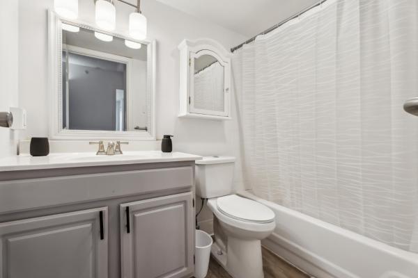 Legacy at Imperial Village 314 I 2 Bed 2 Bath, 予約  リッチモンド バージニア州