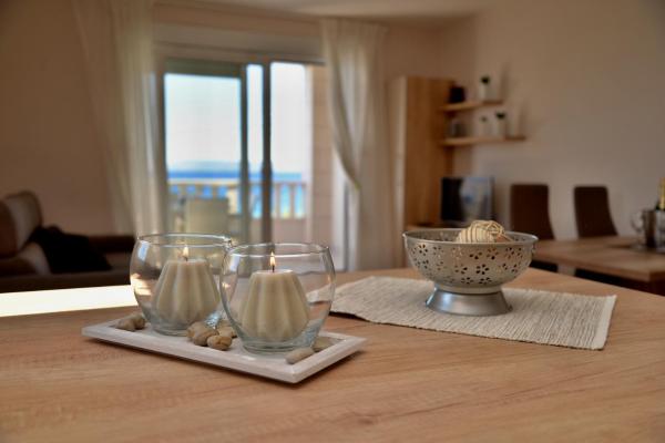 Waterfront Apartments - Tucepi, 予約  Tucepi Makarska Riviera