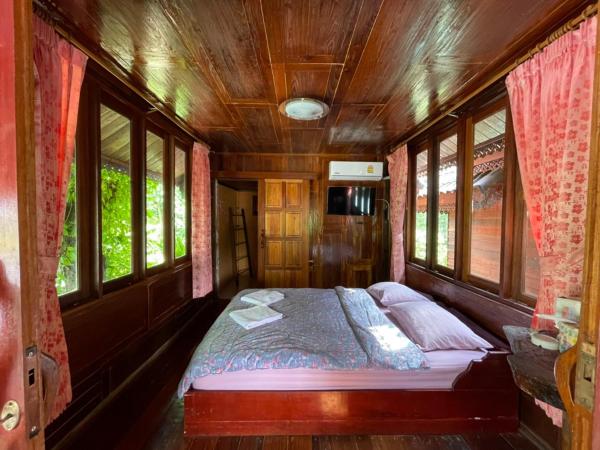 Healing House Holistic Farm Stay, 予約  Ban Wet Nakhon Si Thammarat