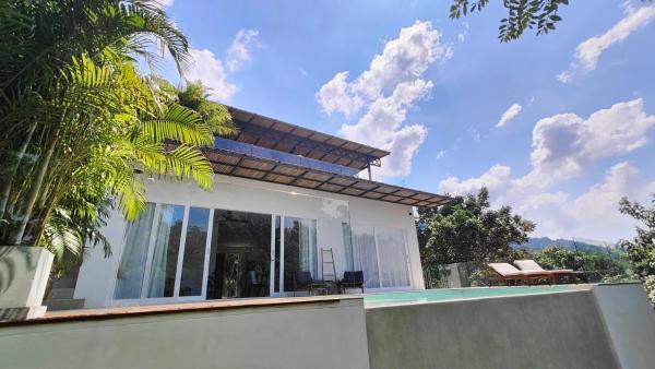 Villa Azhara, 予約  Chaloklum パンガン島