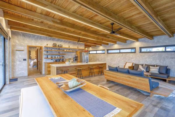 Seabird - Villa 12, 予約  Placencia Village Placencia