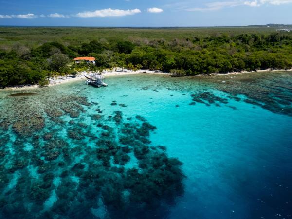The Hacienda Beach Resort, 予約  Utila ホンジュラス