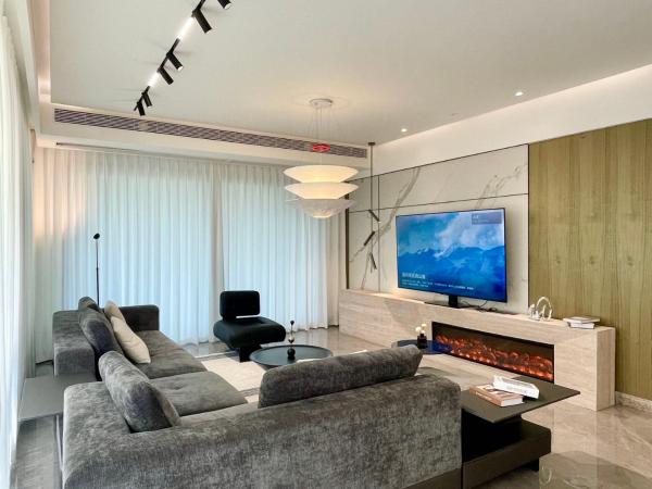 EHUB - Luxury 4Bedroom 3Bathroom with Bund View, 予約  重慶 Chongqing