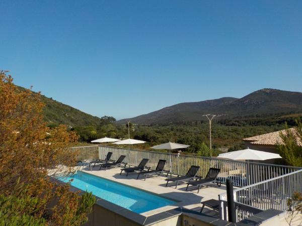 Appartement Candella 3 chambres, 予約  Galeria Balagne