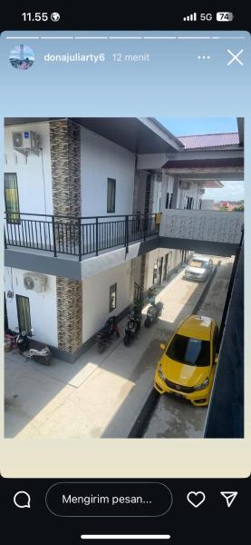 Azka house, 予約  Sultan Syarif Kasim II International Airport スマトラ島