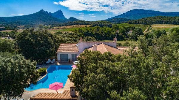 Mas de Cala - Gîtes avec piscine au Pic Saint-Loup, 予約  Saint-Mathieu-de-Treviers Hérault