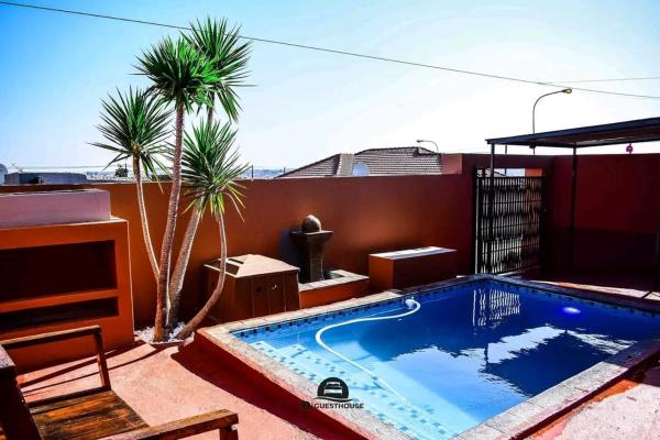 tp guesthouse, 予約  Phomolong ハウテン州