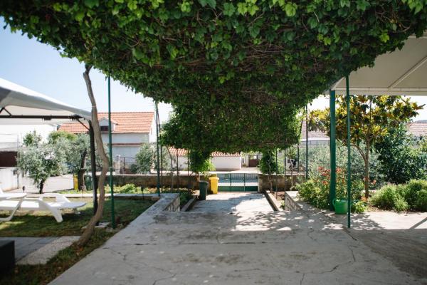 Apartmani Veronika, 予約  Jezera Murter Island