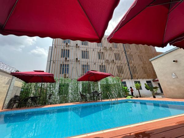 laCasa Hotel 中国人家, 予約  バンギ ホテル................
