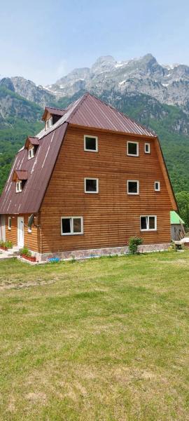 Bujtina ZEMRA TRADITES, 予約  Theth Shkoder County